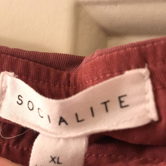 Socialite Twist Front Washed Skirt-XL - Picture 4 of 4